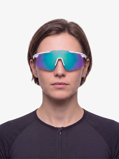 VYSION PRO® WHITE/BLUE